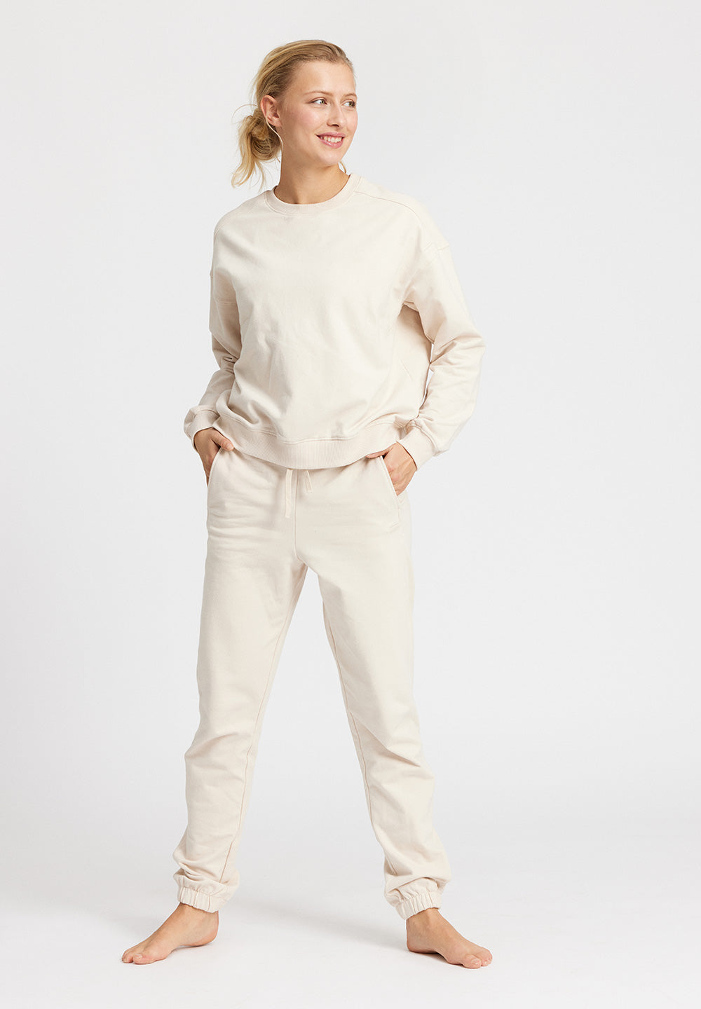Rethinkit Ibina Easy sweatpants Trousers 3352 sand