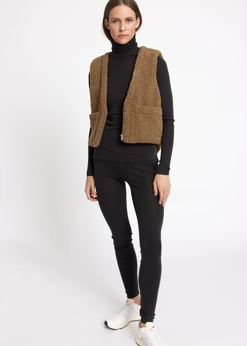 Rethinkit Curly Pile Gilet HUG ME Gilet 3203 khaki 
