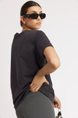 Rethinkit Essential Tee Cadiz Tee 0022 almost black