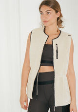 Rethinkit Reversible Fuzzy Gilet Laksa Jackets 3356 sandshell